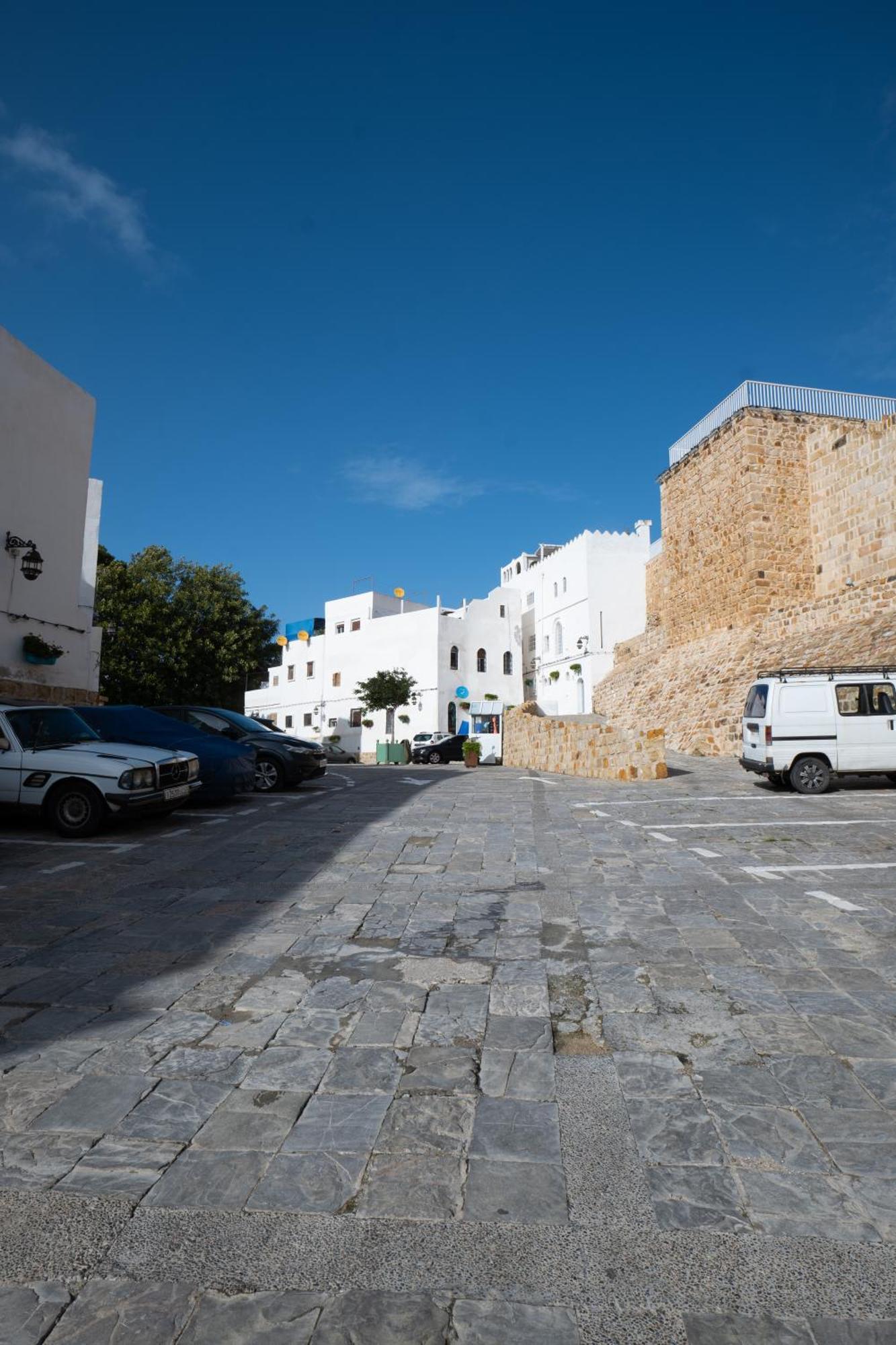 Aux 3 Portes طنجة المظهر الخارجي الصورة